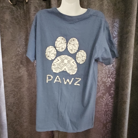 Lily Paw Tee Large - Picture 3 of 5